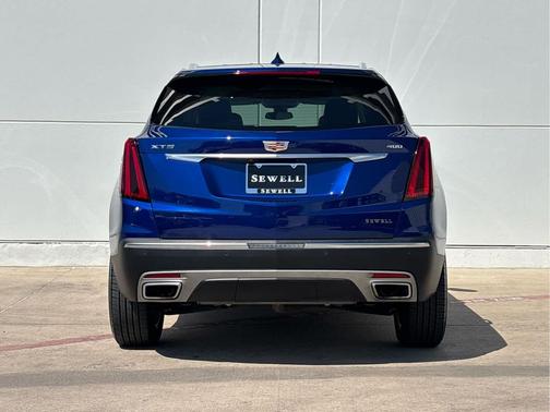 Opulent Blue Metallic 2025 Cadillac XT5 Premium Luxury