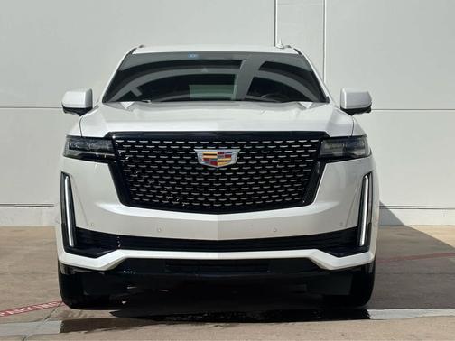 Crystal White Tricoat 2023 Cadillac Escalade Luxury