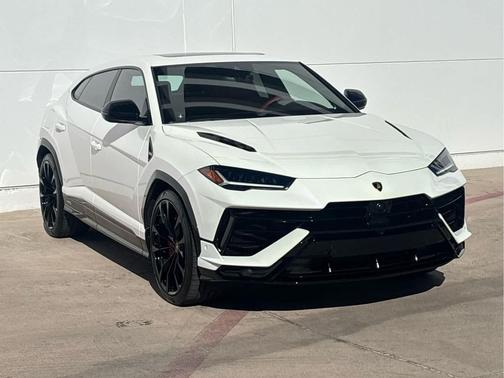 2024 Lamborghini Urus S