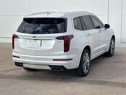 2023 Cadillac XT6 Premium Luxury FWD