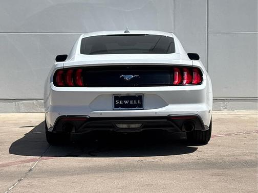 Oxford White 2021 Ford Mustang EcoBoost