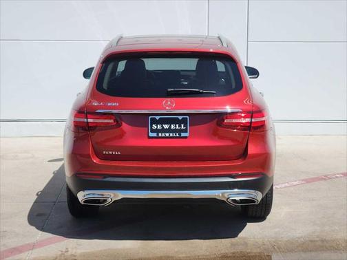 2018 Mercedes-Benz GLC 300 Base