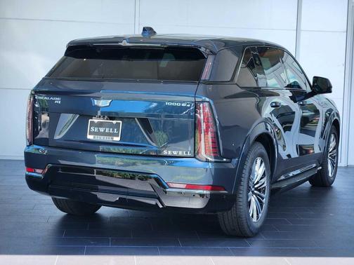 2026 Cadillac Escalade IQ Sport