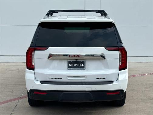 2022 GMC Yukon SLE