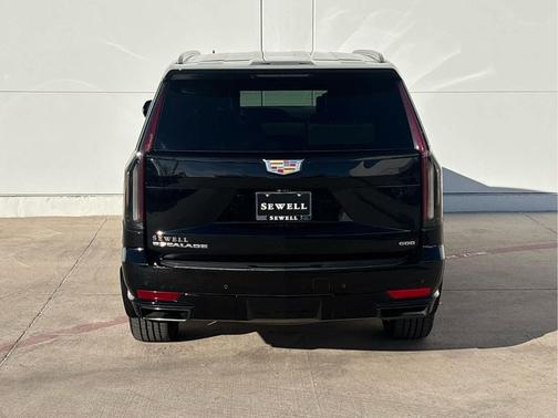 2022 Cadillac Escalade Sport Platinum