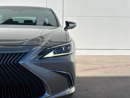 2019 Lexus ES 350 Luxury