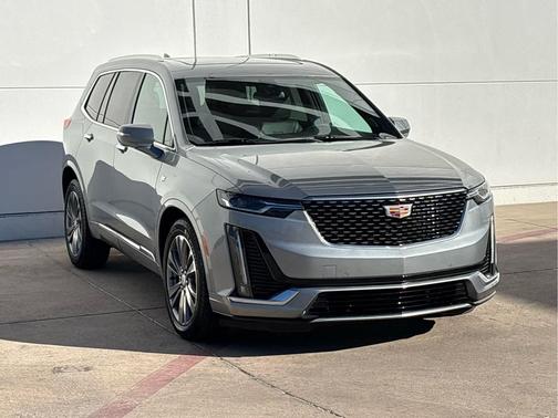 2025 Cadillac XT6 Premium Luxury FWD