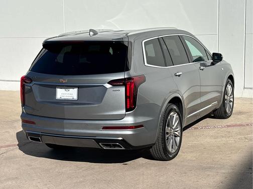 2025 Cadillac XT6 Premium Luxury FWD