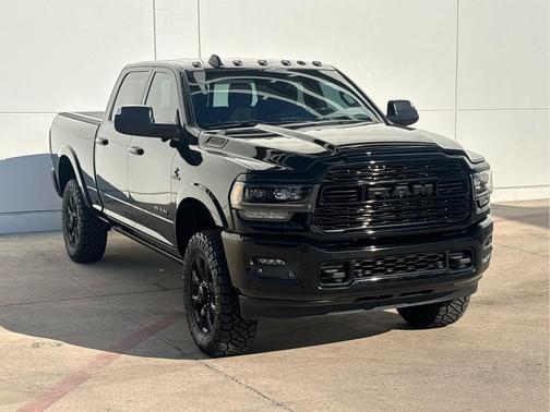 2022 RAM 2500 Limited Crew Cab 4x4 6'4' Box