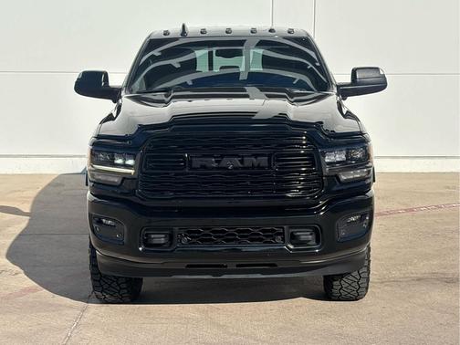 2022 RAM 2500 Limited Crew Cab 4x4 6'4' Box