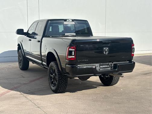 2022 RAM 2500 Limited Crew Cab 4x4 6'4' Box