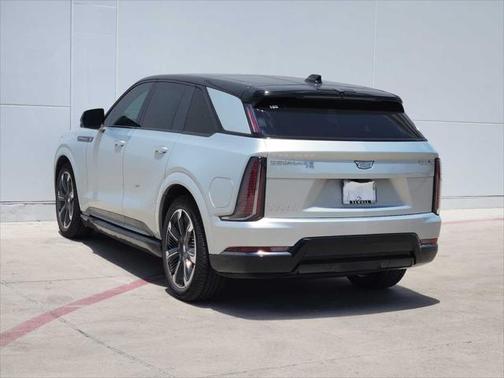 2025 Cadillac Escalade IQ Sport 2