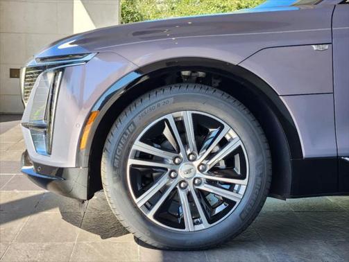 2025 Cadillac LYRIQ Luxury w/1SC
