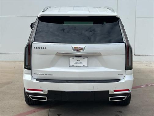 2025 Cadillac Escalade Premium Luxury