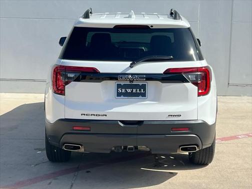 2023 GMC Acadia AWD SLT