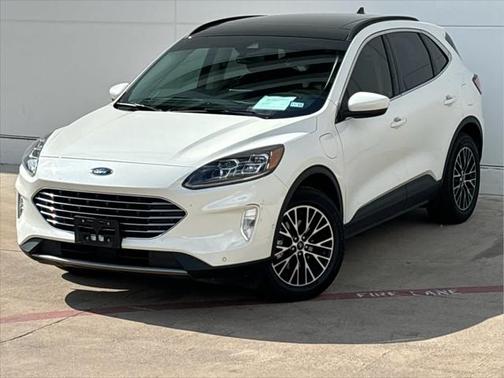 2022 Ford Escape Titanium