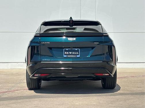 Emerald Lake Metallic 2024 Cadillac LYRIQ Tech