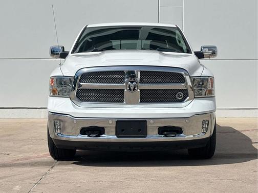 Bright White Clearcoat 2019 RAM 1500 Lone Star