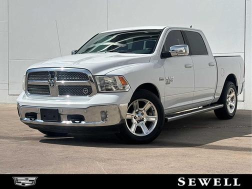 Bright White Clearcoat 2019 RAM 1500 Lone Star