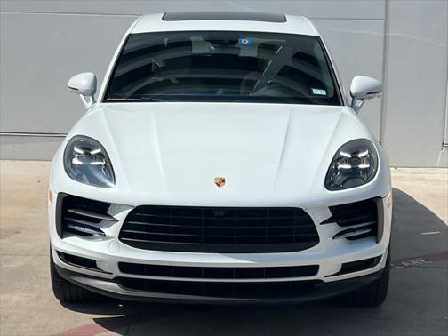 2021 Porsche Macan Base