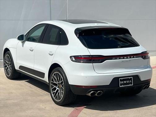 2021 Porsche Macan Base