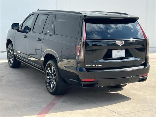 2023 Cadillac Escalade ESV Sport