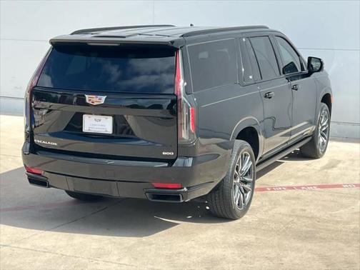 2023 Cadillac Escalade ESV Sport