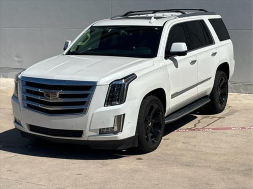 2020 Cadillac Escalade Luxury