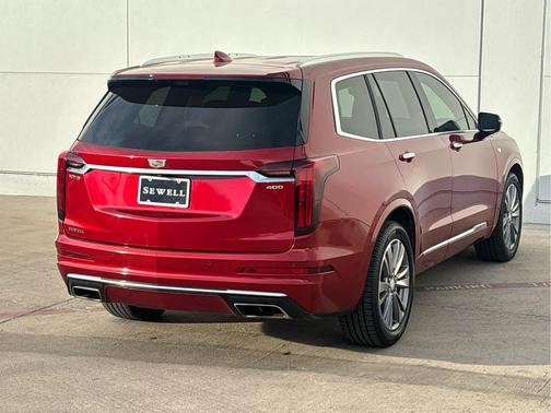 2022 Cadillac XT6 Premium Luxury FWD