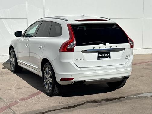 2017 Volvo XC60 T5 Inscription