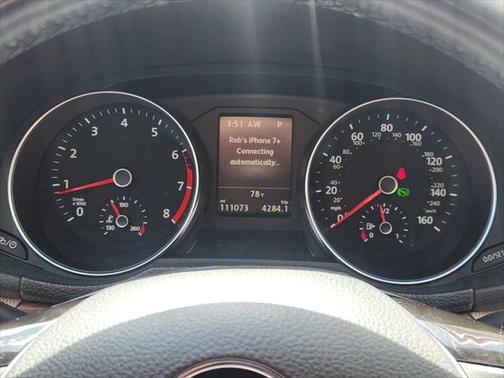 2017 Volkswagen Passat 1.8T SEL Premium