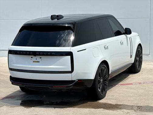 2024 Land Rover Range Rover P400 SE