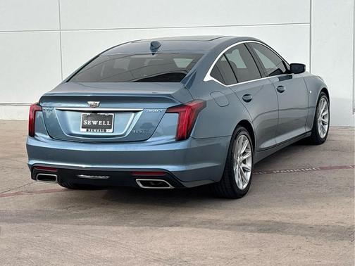 2023 Cadillac CT5 Luxury