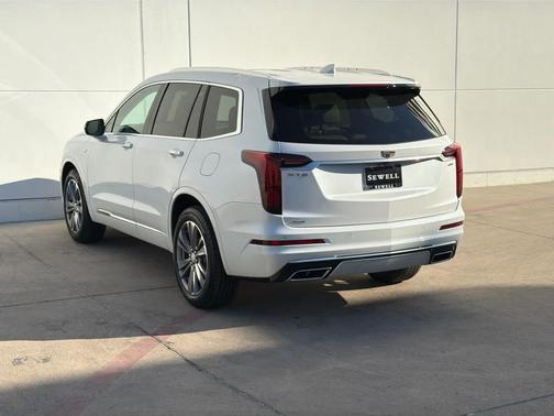 2025 Cadillac XT6 Premium Luxury AWD
