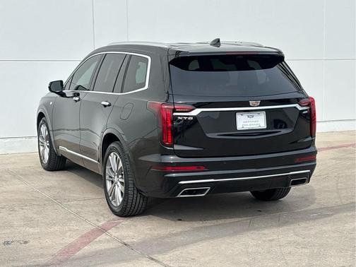 2023 Cadillac XT6 Premium Luxury FWD