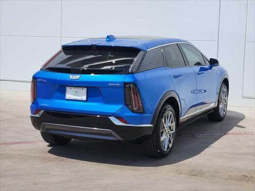 2025 Cadillac OPTIQ Luxury 1 AWD