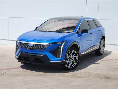 2025 Cadillac OPTIQ Luxury 1 AWD