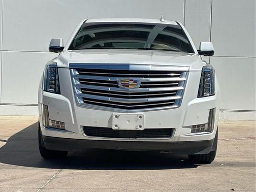 Crystal White Tricoat 2019 Cadillac Escalade ESV Platinum