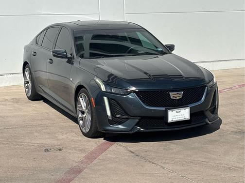 2022 Cadillac CT5 Sport