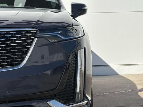 2025 Cadillac XT6 Premium Luxury FWD