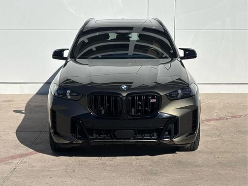 2024 BMW X5 M60i