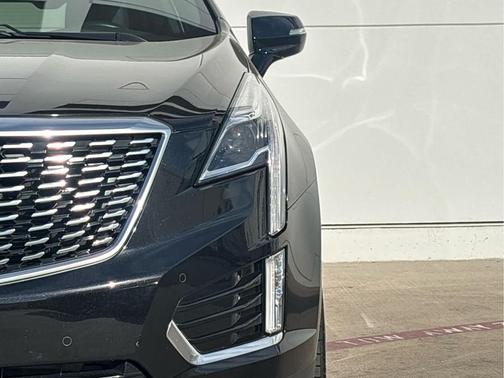 2022 Cadillac XT5 Luxury