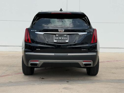 Stellar Black Metallic 2023 Cadillac XT5 Premium Luxury