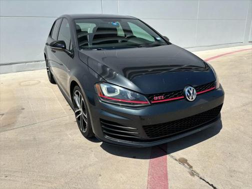2017 Volkswagen Golf GTI 2.0T S 4-Door