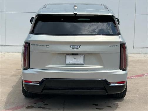 2025 Cadillac Escalade IQ Sport 1