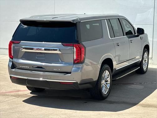2021 GMC Yukon XL SLT