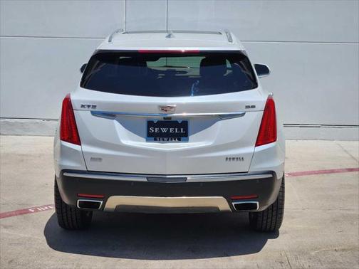 2018 Cadillac XT5 Platinum