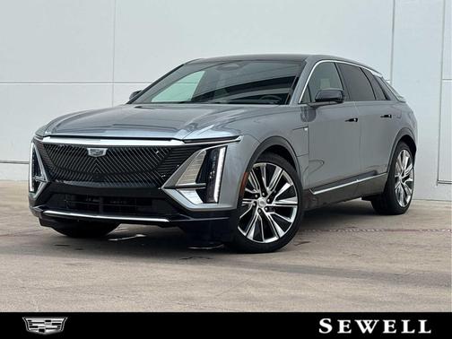 Argent Silver Metallic 2024 Cadillac LYRIQ Luxury