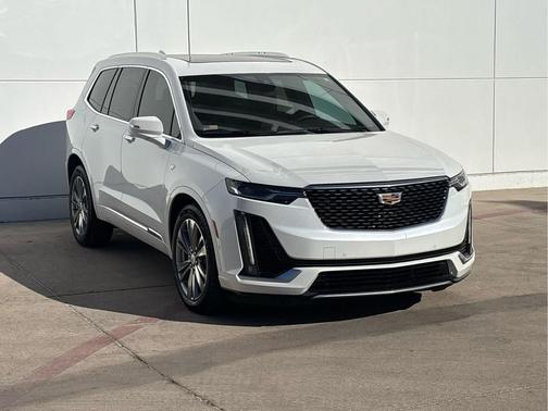 2023 Cadillac XT6 Premium Luxury FWD