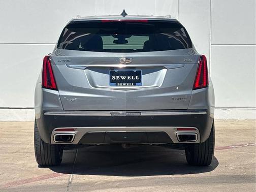 Argent Silver Metallic 2023 Cadillac XT5 Premium Luxury